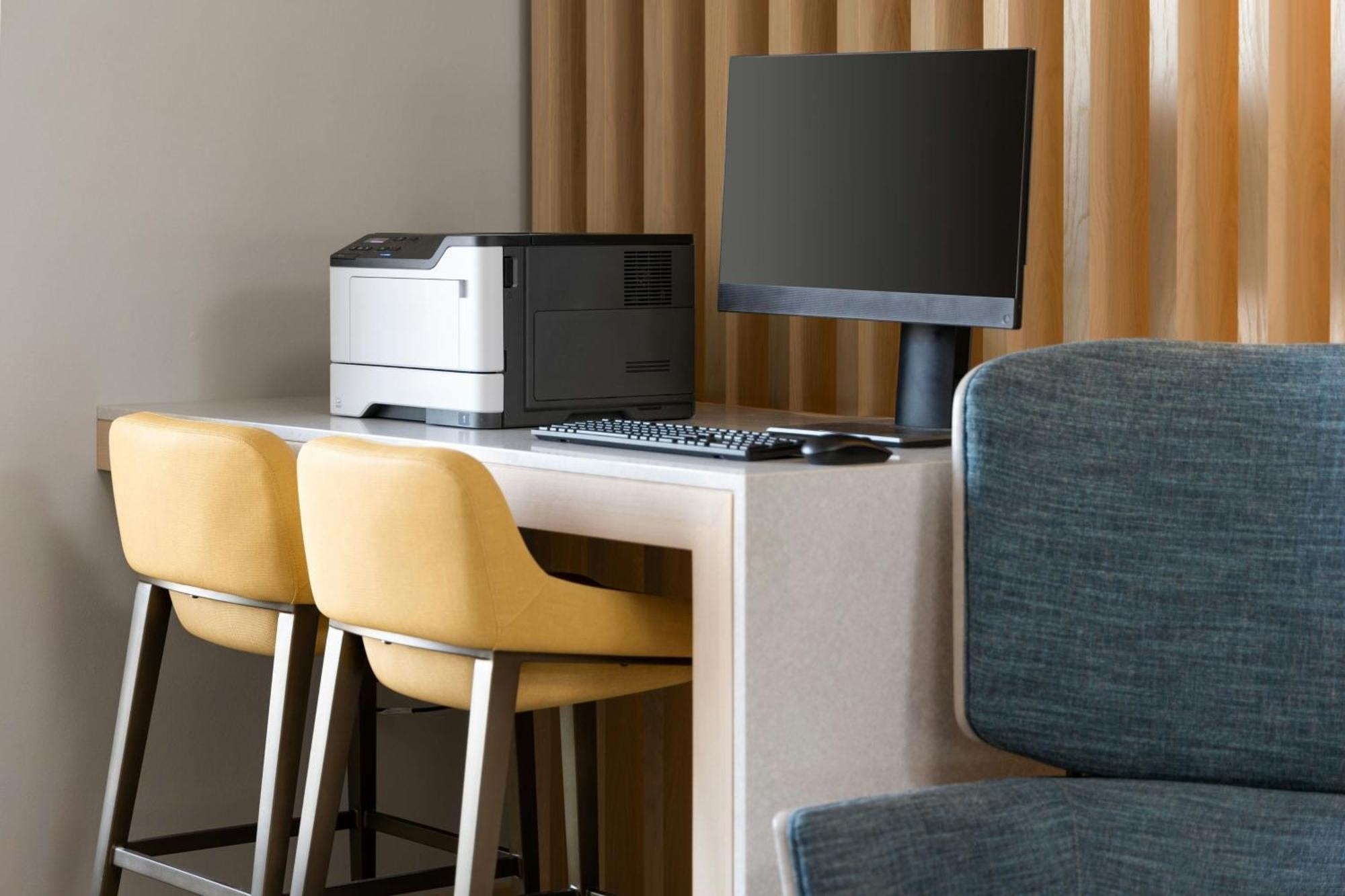 Towneplace Suites By Marriott モンロビア エクステリア 写真